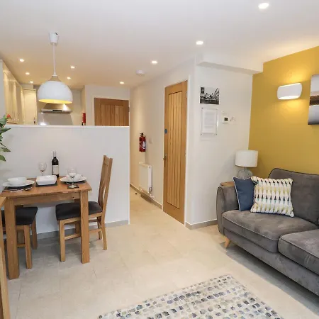 Pennington * Ambleside